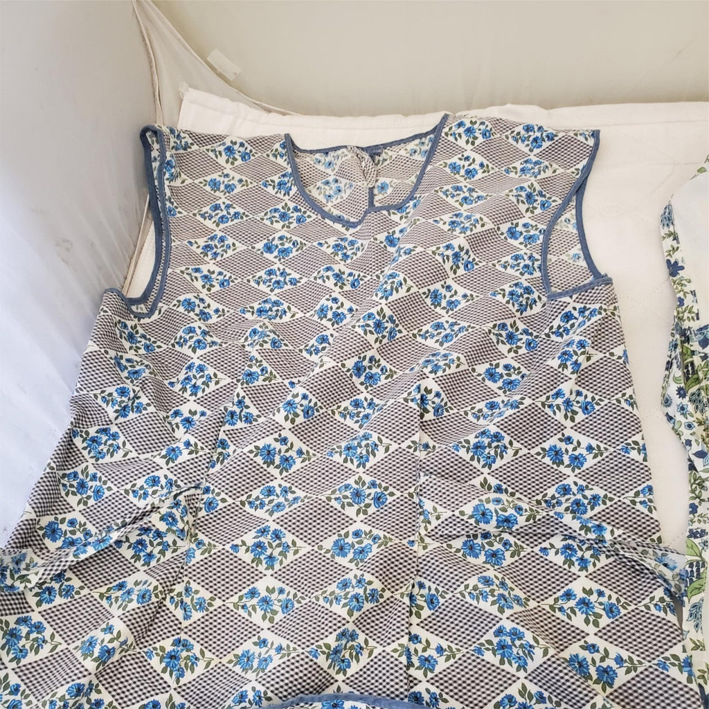 Vintage Lot of 2 Floral Flower Aprons