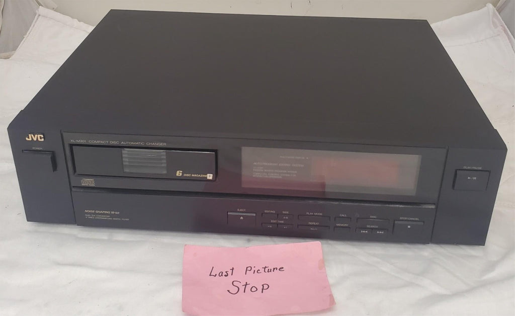 JVC Model No XL-M301BK Compact Disc Player Great Working Condition, No Remote