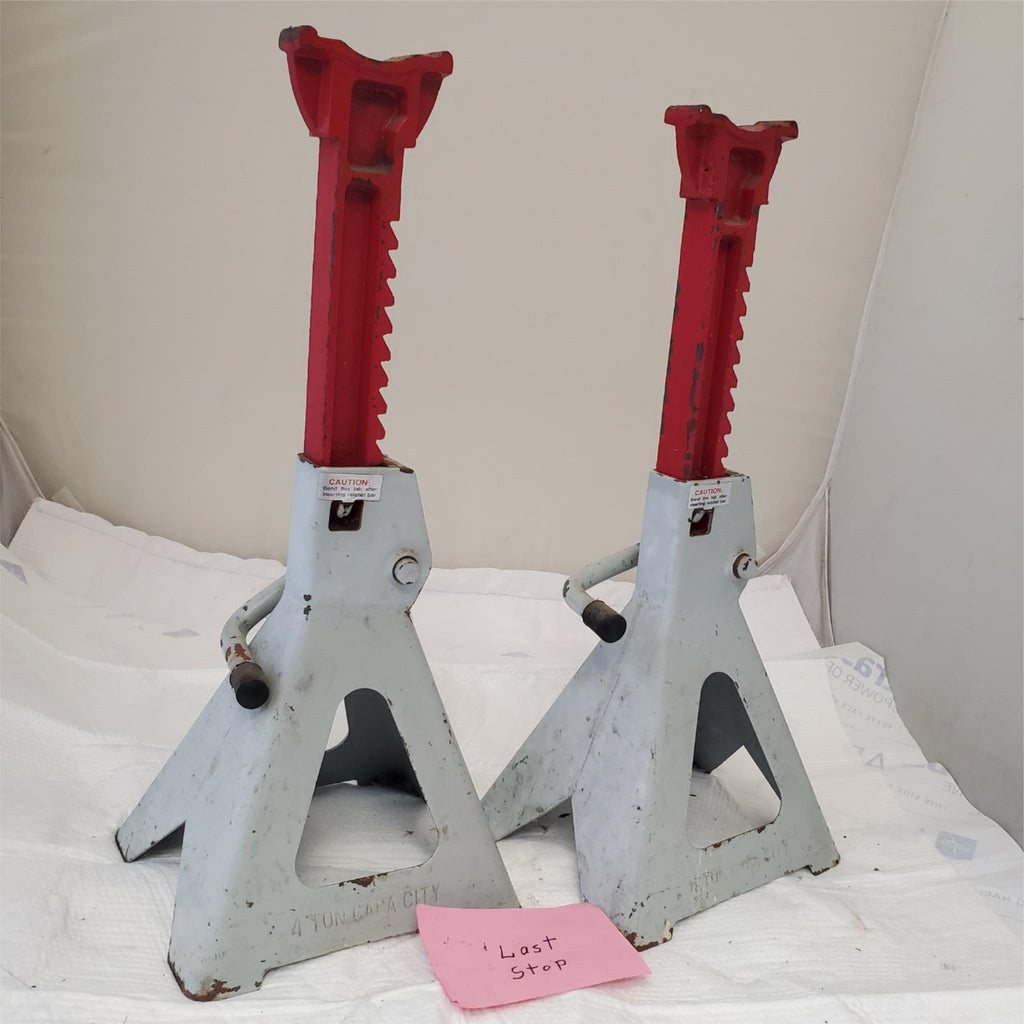 Larin Corp Ontario Jack Stand 4 Ton Capacity CA 91461