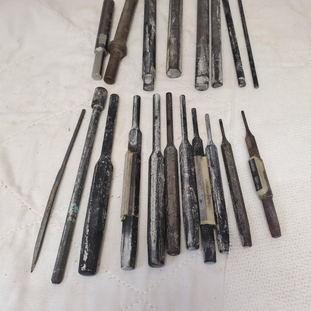 Lot of 19 Assorted Mixed Pin Punches & Chisels Set Hand Tools LOT-895