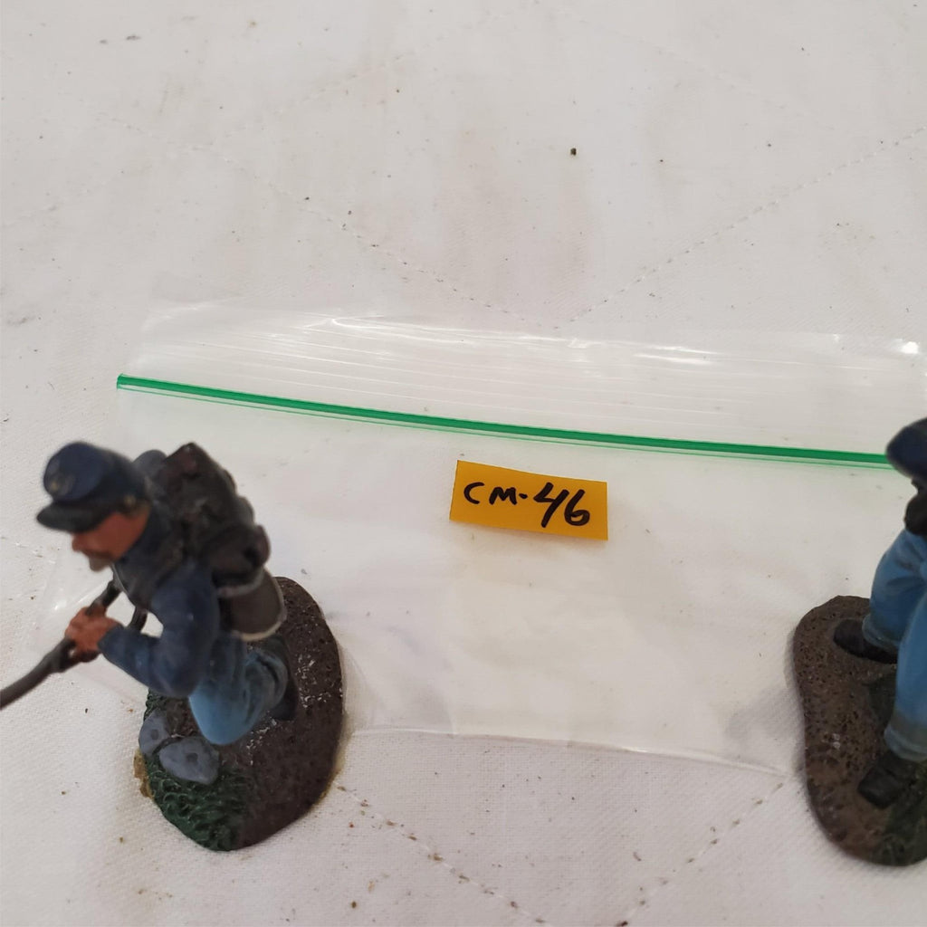 American Civil War Union Infantry Soldiers Aiming Mounted CM-46