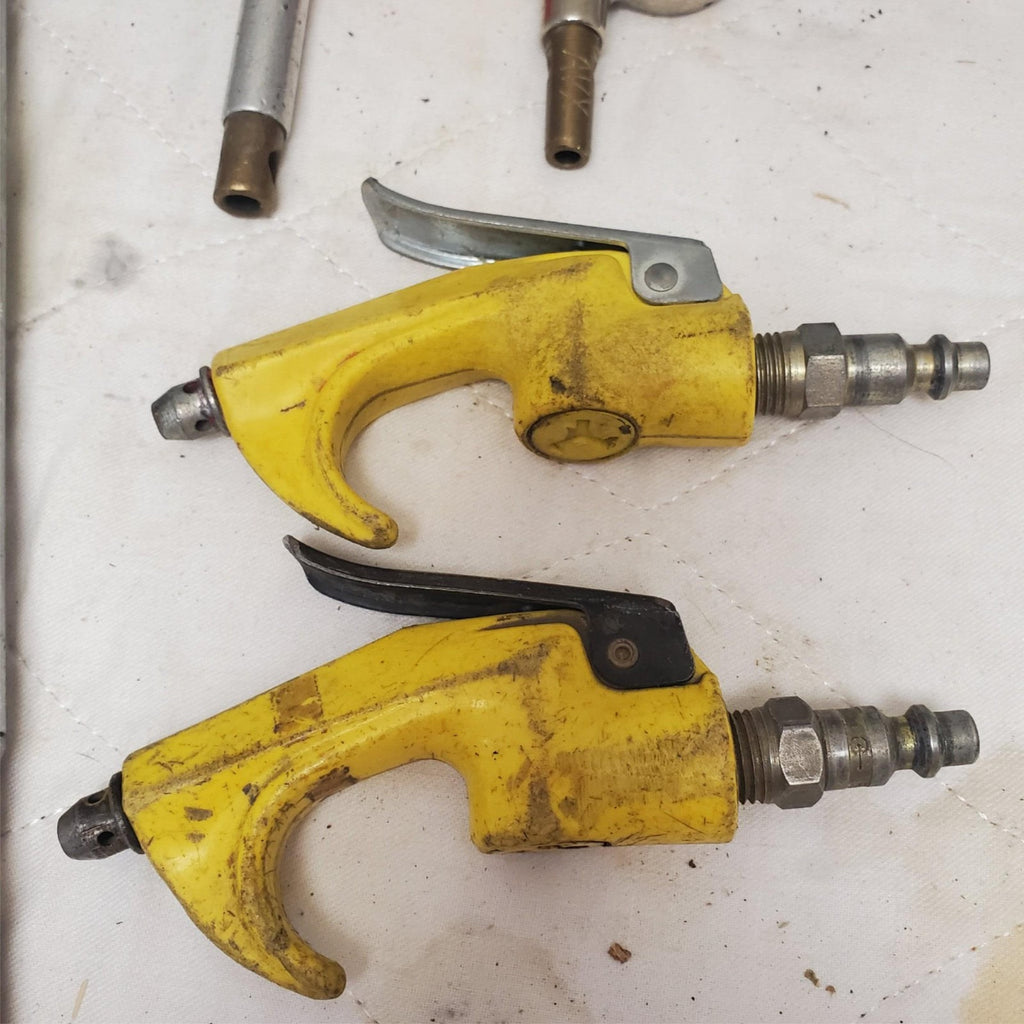 Lot of Pneumatic Air Blow Guns and Nozzles Industrial Air Tools LOT-365