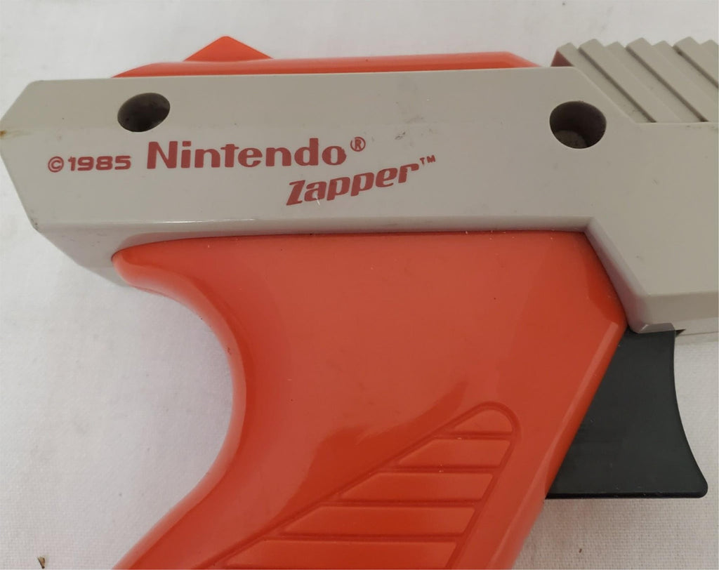 1985 Nintendo Zapper NES-005 Orange Light Gun