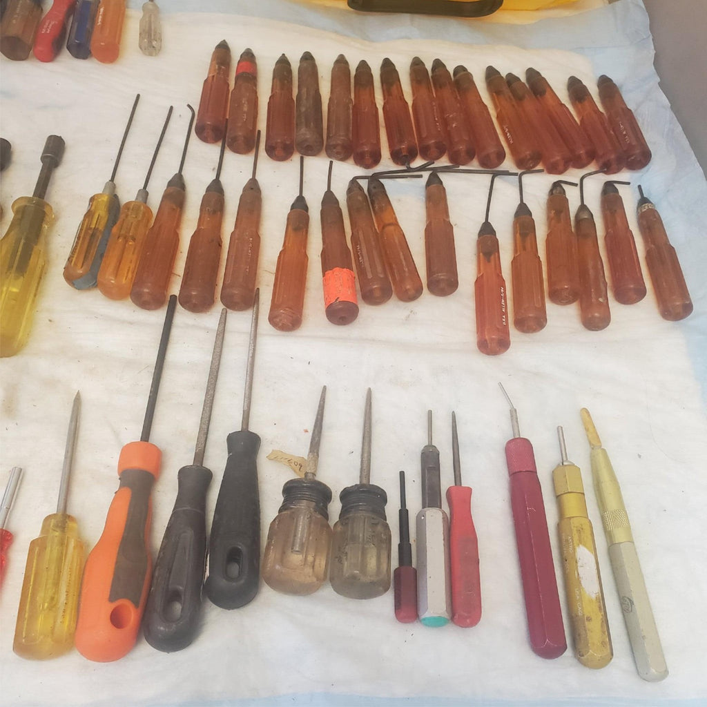 Lot of 76 Vintage Nut Drivers / Screw Drivers LOT137