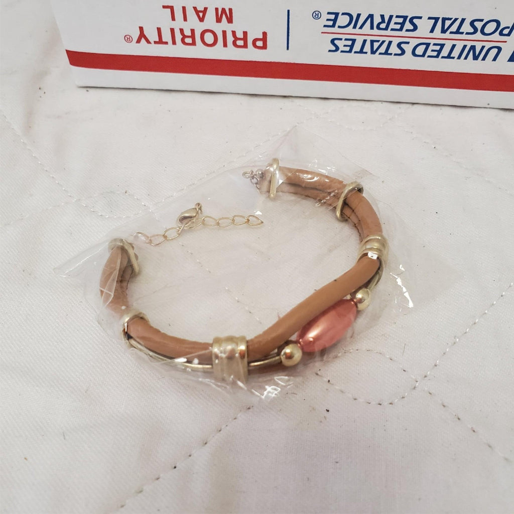 Lot of 26 Crystal Cabochon Mixed Metal Beige Leather Bracelet LOT-2