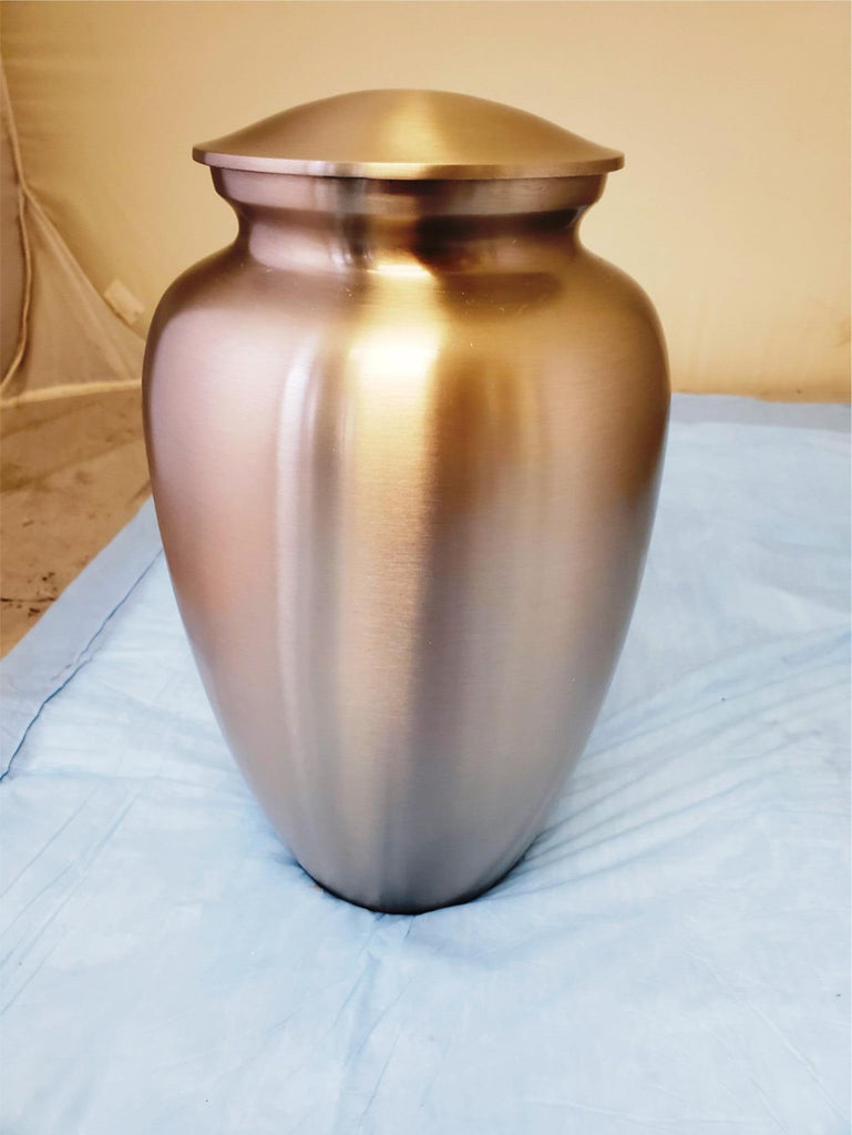 Modern Beautiful Design Handcrafted Urn for Human Ashes BA-612