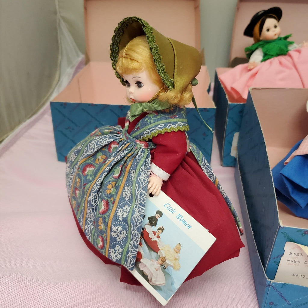 Set Of 5 Madame Alexander Friends From Foreign Lands Collection Dolls with Box