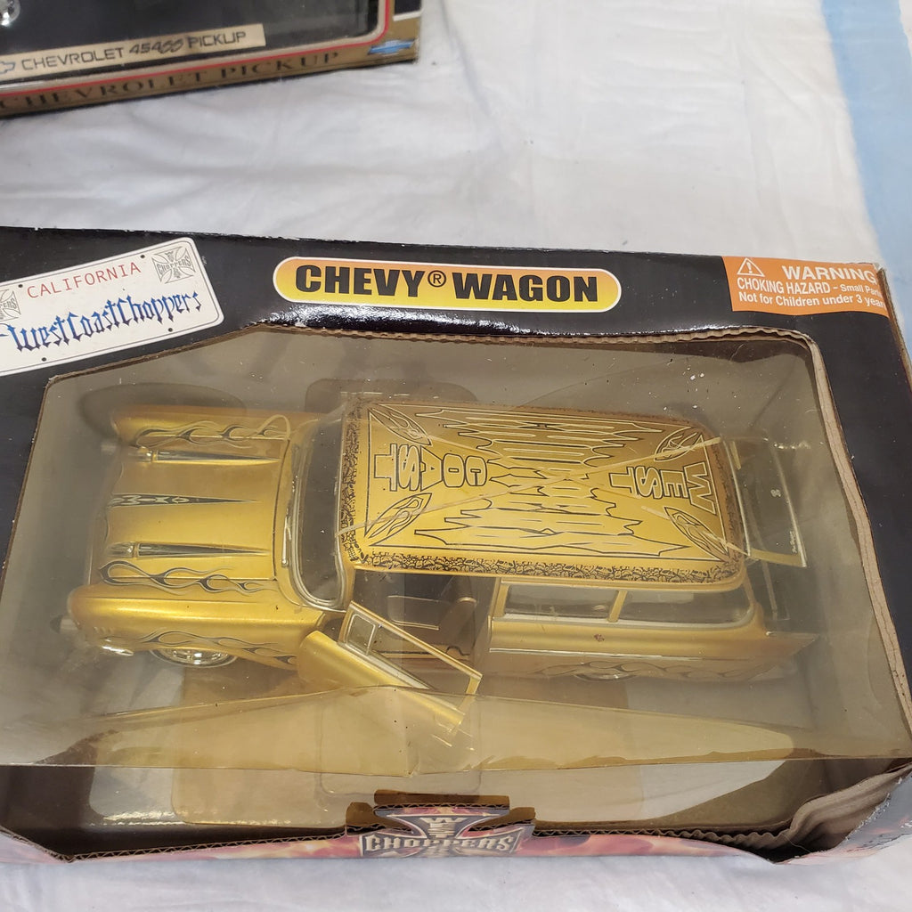 Testors Builder Silver Series, Chevrolet 454 SS, West Coast Choppers and Lot Car