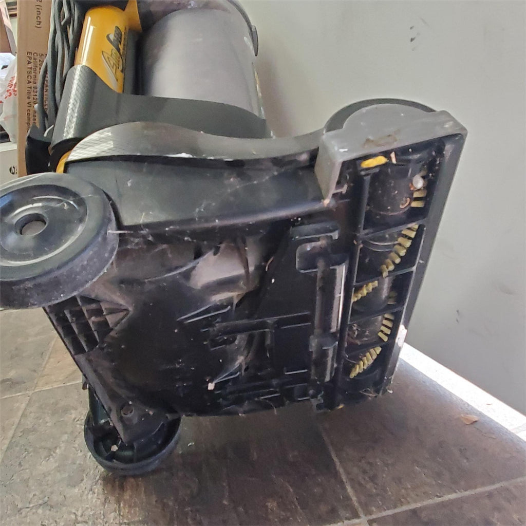 Eureka AS1900 DC17,DC25 Dual Motor Upright Vacuum Cleaner Batter Than Dyson