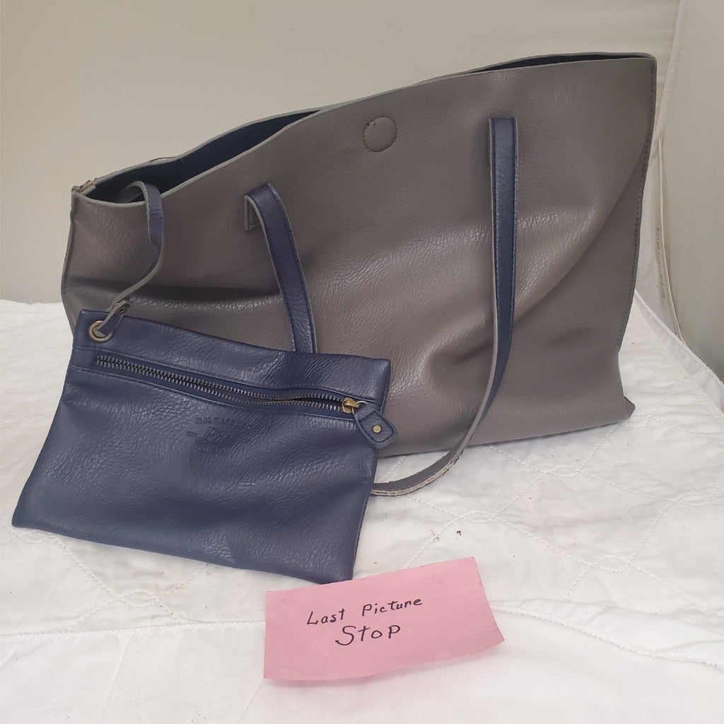 G.H. BASS & CO. Gool Grey & Navy Blue Large Tote Bag with Attached Inside Zipper