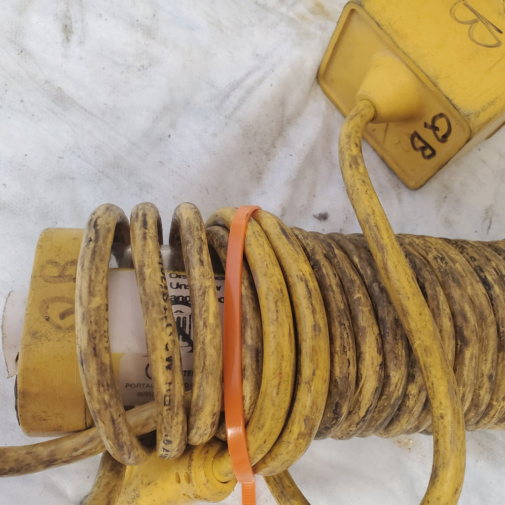 General Manufacturing Fluorescent Hand Lamp Fluorescent Light - Yellow