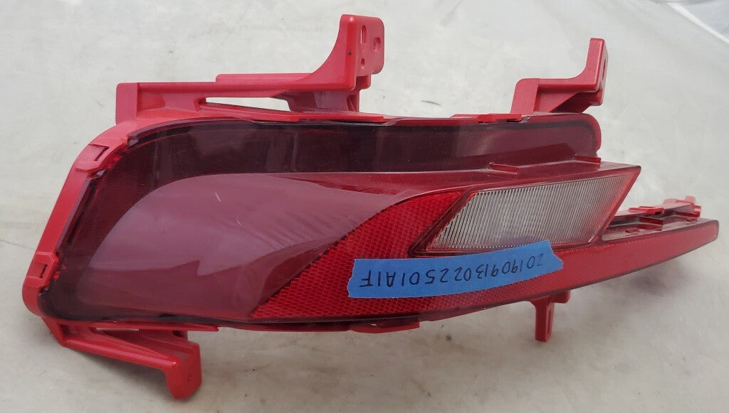 2019 2020 Hyundai Elantra OEM Rear Left Bumper Reflector Light 92405-F2500