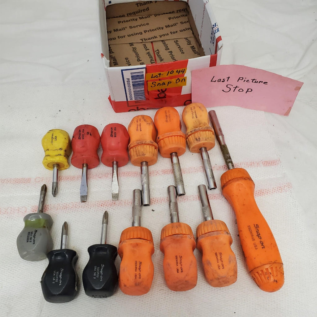 Lot of 13 Snap on Stubby Screwdriver & Ratcheting Screwdriver LOT-1044