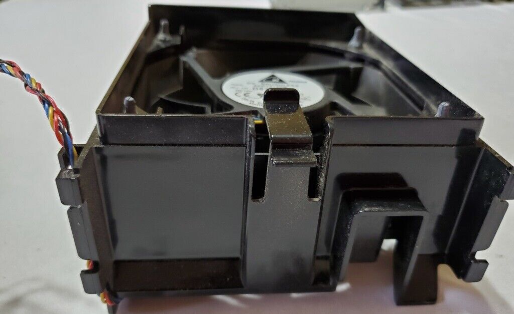 Delta Cooling Fan AFC1212DE - DC12V 1.60A Dell P/N D8794