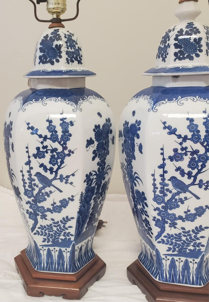 Lot of 2 Vintage Chinese Blue & White Jar Table Lamp