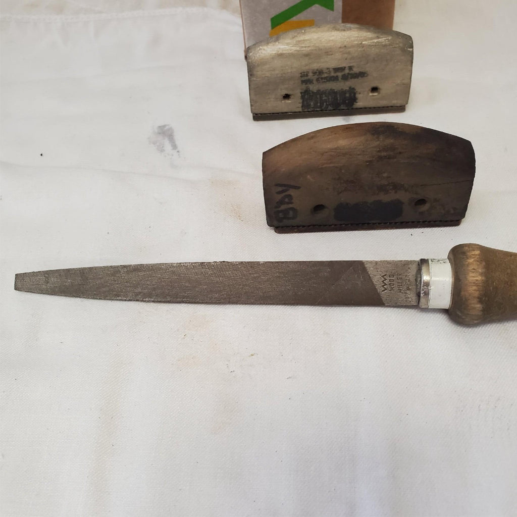 Wood File MILL5R with Misc. Tools LOT-676