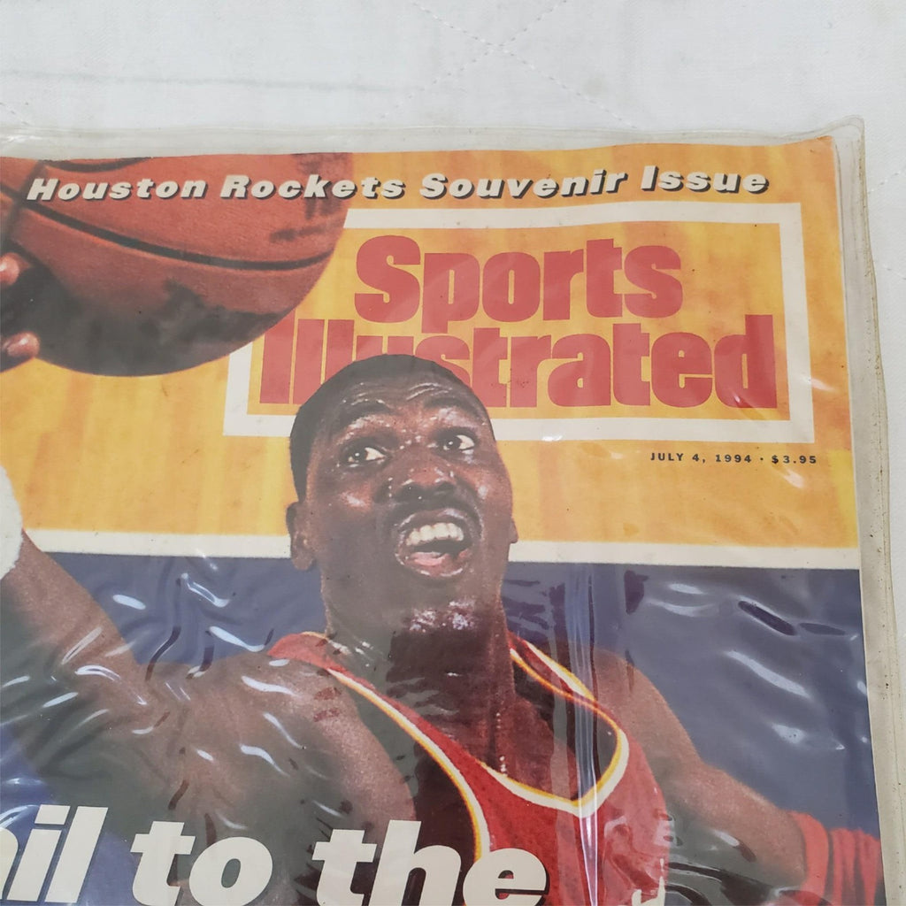 Hakeem Olajuwon Signed Hail to the Champs Sports Illustrated Cover