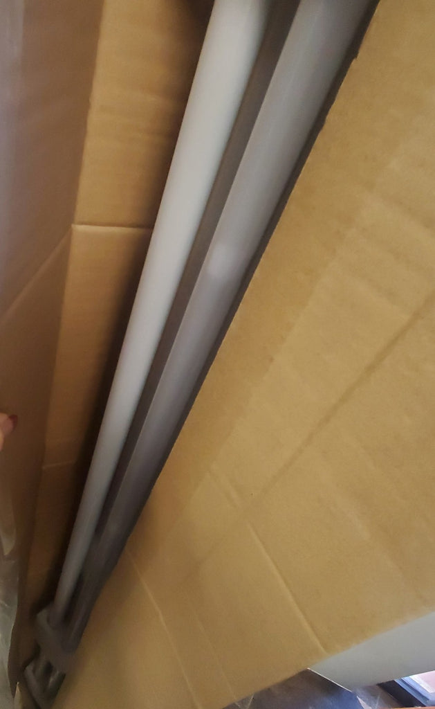 Lot of 25 Vertical Fridge Light 6FT LED Tube Light 24W 4000K