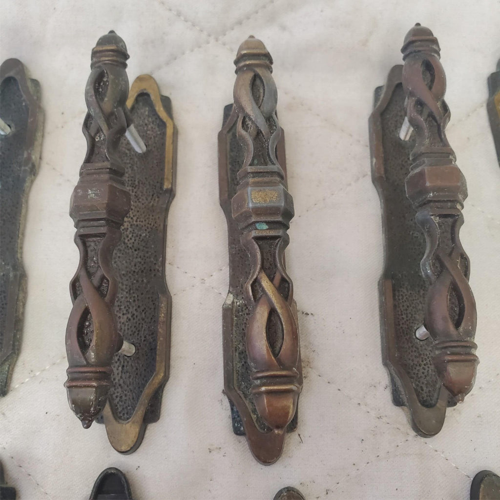 Lot of 10 Vintage Amerock Carriage House Center Bar Cabinet Pull Handle 