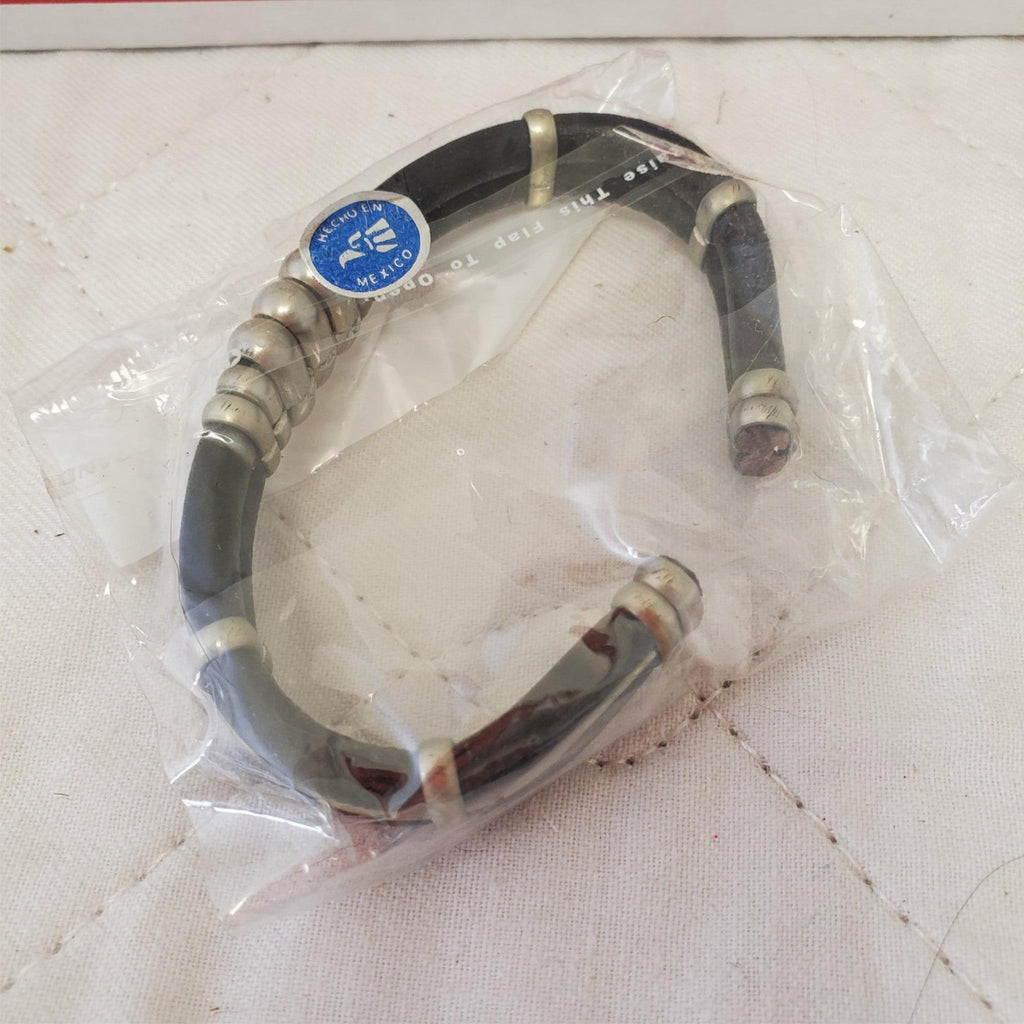 Lot of 32 Silver Metal Black Leather Bracelet LOT-6