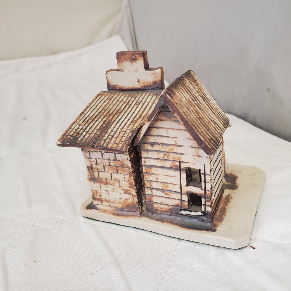 Windy Meadows Pottery Bakery Store 1850 Small Village Collectibles