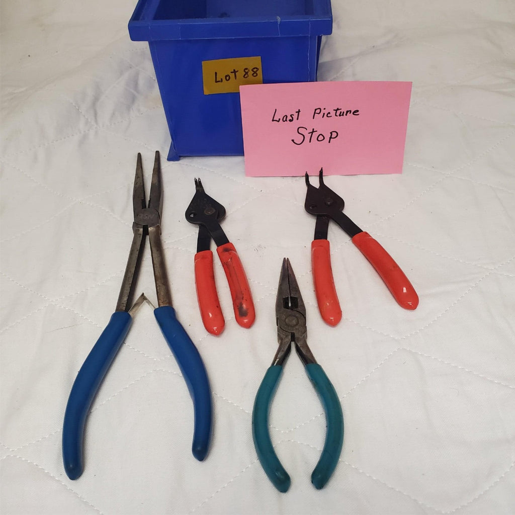 Lot of 4 Assorted Blue Point Pliers Set LOT-802