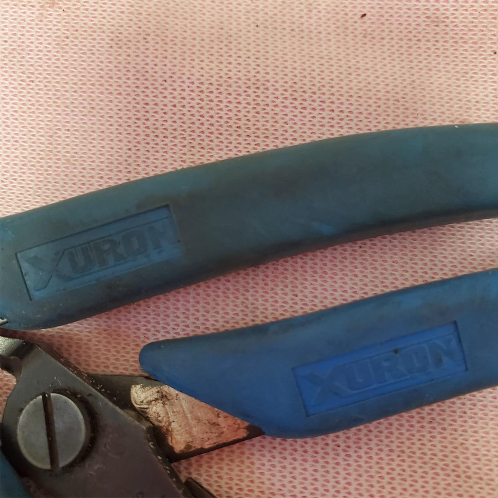 Lot of 4 Xuron Micro-Shear Flush Cutters LOT-940