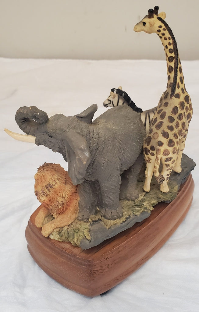 Westland Limited Edition Natures Images Zoo Animals Music Box Born Free