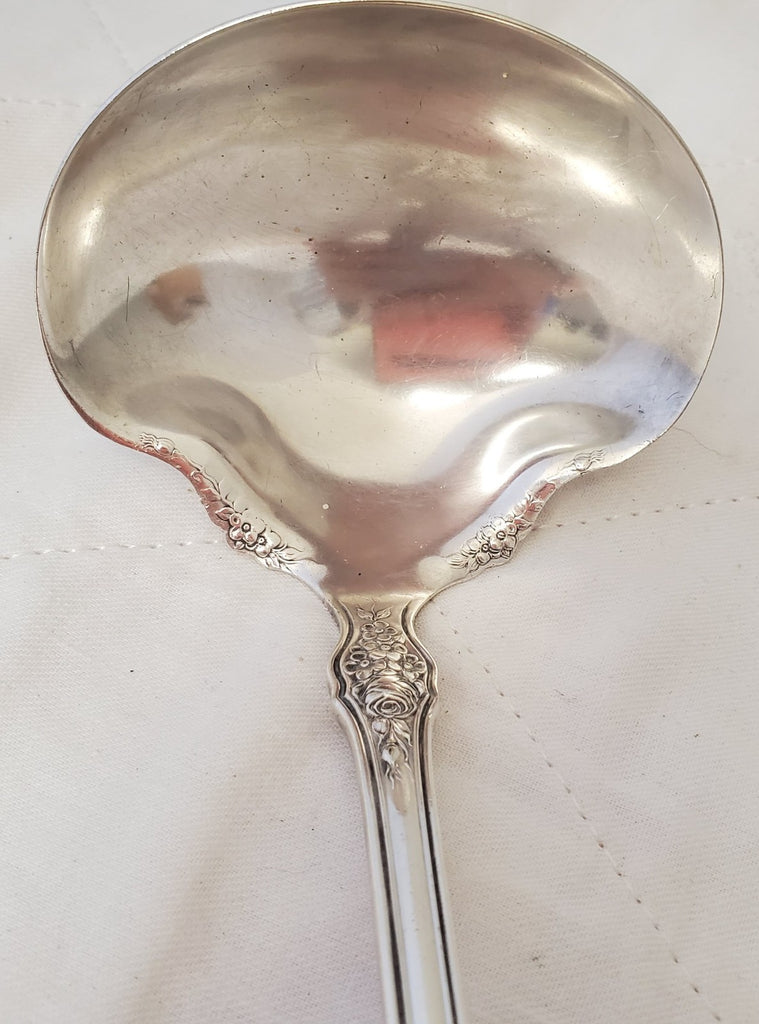 Rogers Bros Vintage 1847  XS Triple Silver Plate Serving Gravy Ladle