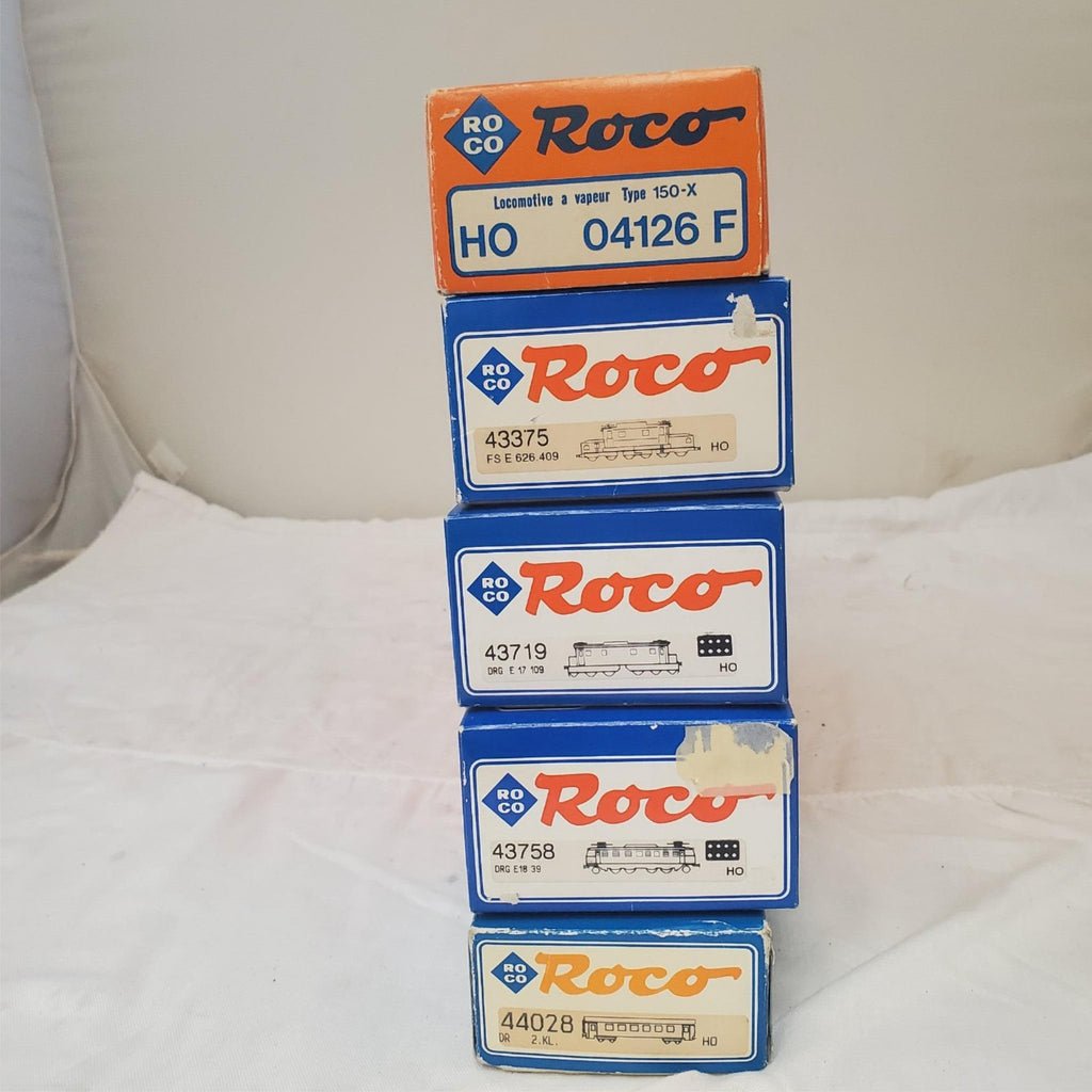 Roco International HO 04126, 43375, 43719, 43758, & 44028 Train Set