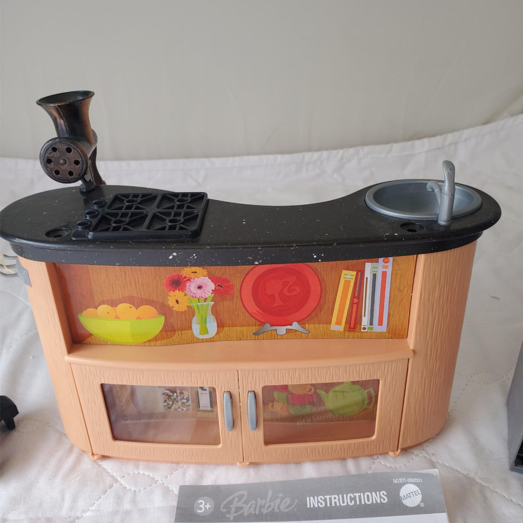 Barbie Doll I Can Be Tv Chef Take 2007 Kitchen Studio Playset 