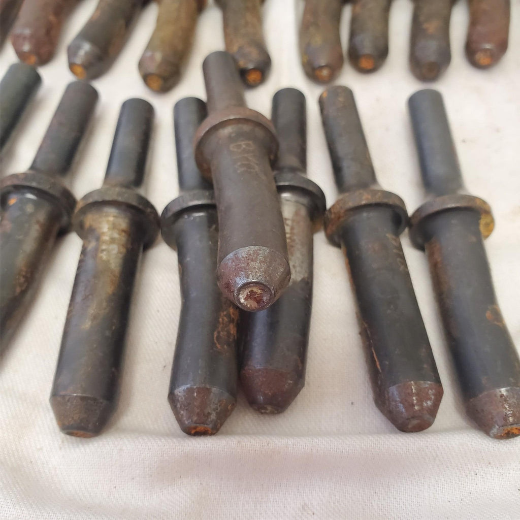 Lot of Rivet Set 5/32" & other Universal Straight for Shank Rivet Gun LOT 460