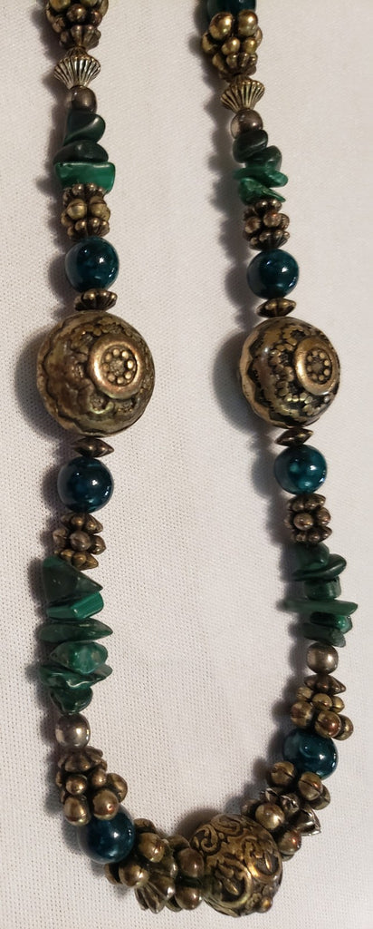 Used Genuine Handmade Silver Tone and Turquoise Chips Beaded Necklace