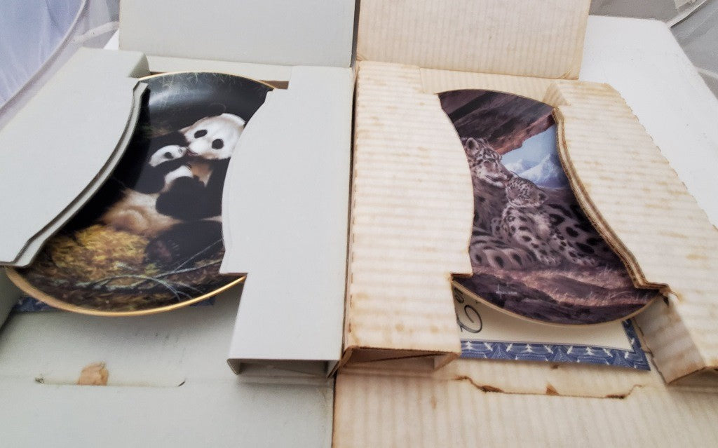 The Snow Leopard and Wildlife Society Collectors Plate by Will Nelson