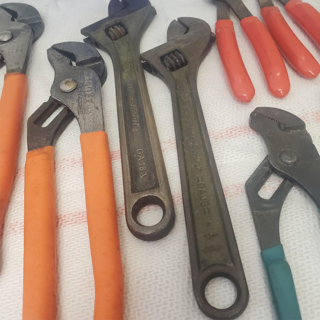 Lot of 13 Mixed Adjustable Pliers & Wrenches Grip Set LOT-71