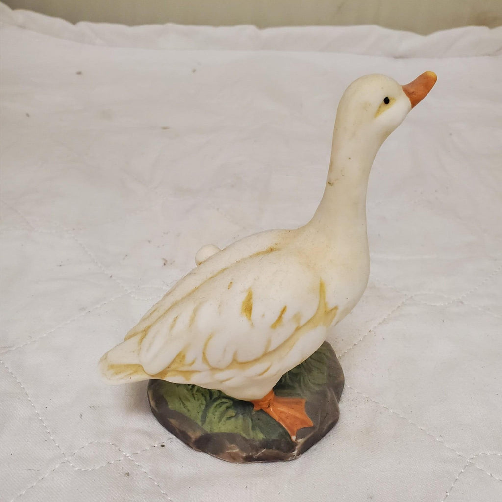 K's Collection Duck and Ducklings Ceramic Porcelain Figurine