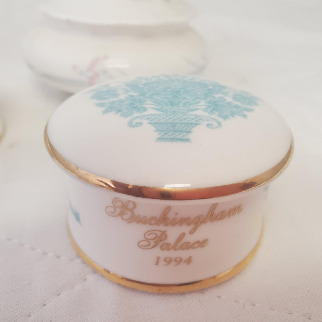 Buckingham Palace 1994, Royal Doulton Carnation Porcelain Trinket Pot