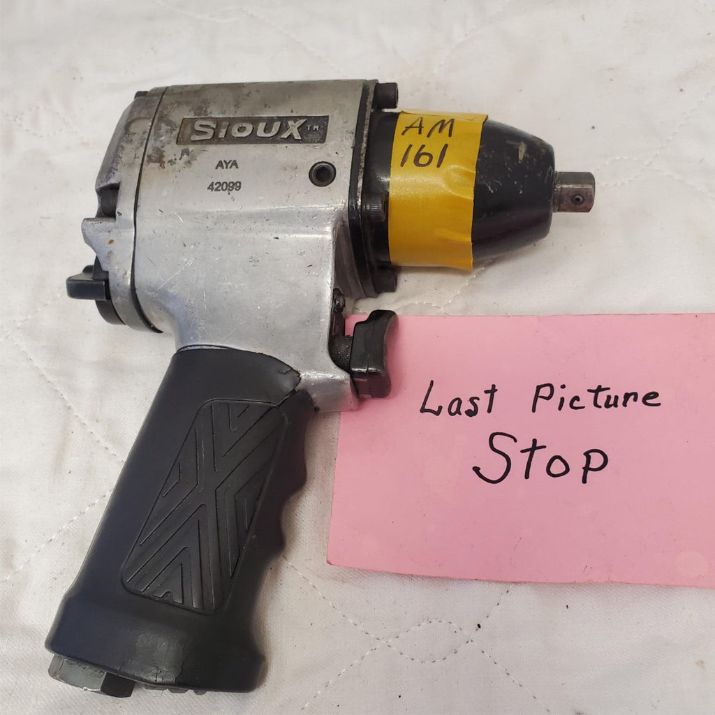  Sioux Model 5039A 3/8" Air pressure Impact wrench AM161
