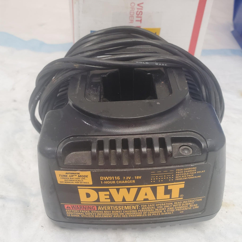 Dewalt DW9116 2V-18V 1 Hour Battery Charger LOT-701