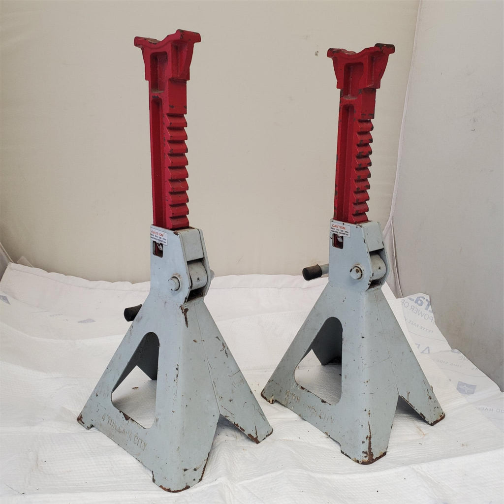 Larin Corp Ontario Jack Stand 4 Ton Capacity CA 91461
