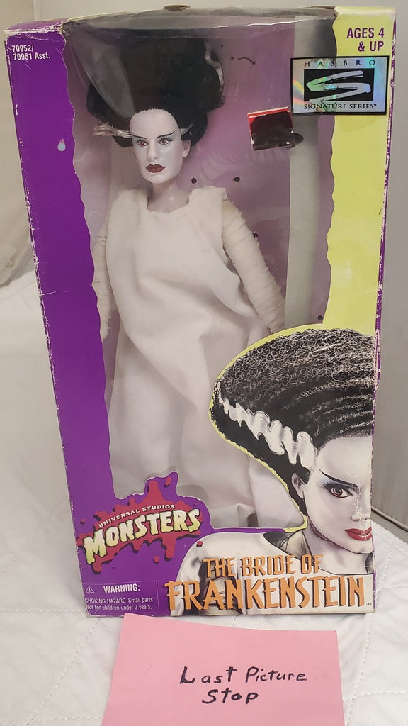 Hasbro Signature Series Universal Studios Monsters Bride of Frankenstein Figure