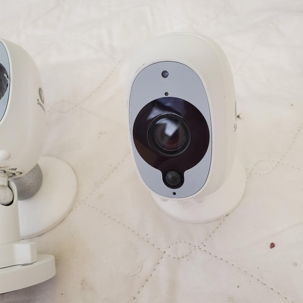 Lot of Swann SWWHD-INTCAM 1080p Wireless Smart Security Cameras