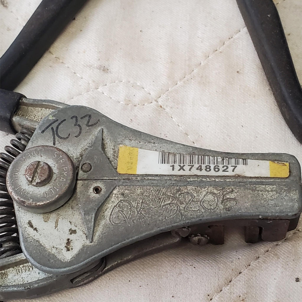 Lot of Vintage Custom Stripmaster Wire Stripper Hand Tools Lot 210
