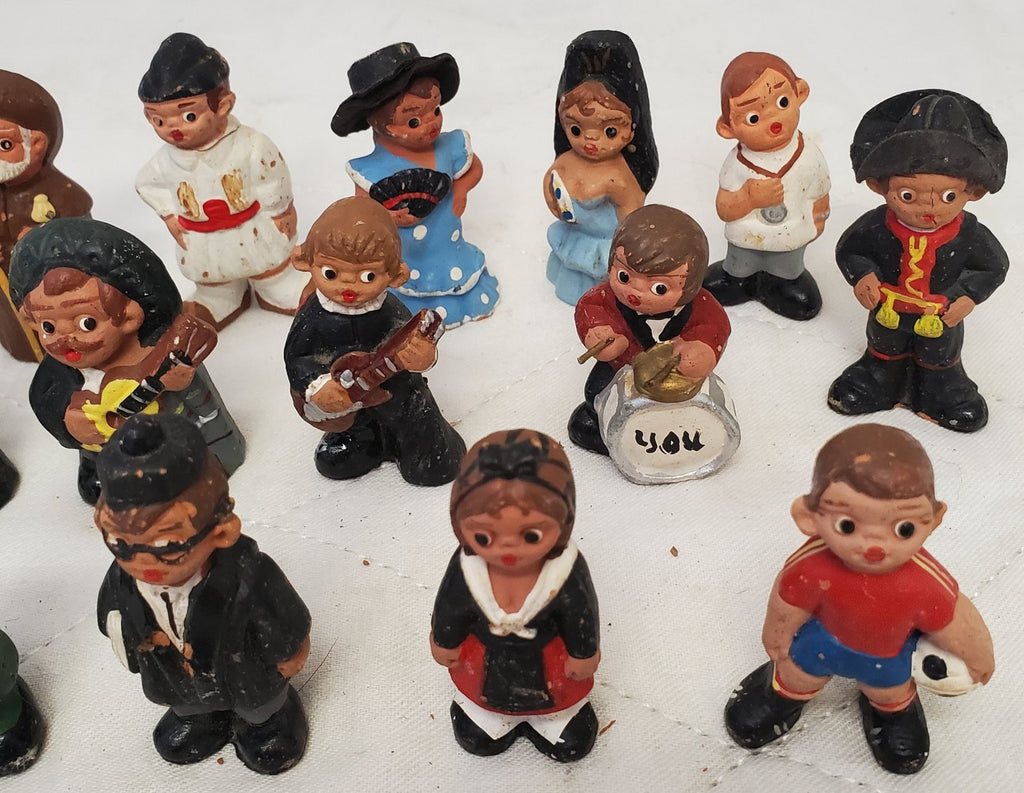 Lot of 18 Vintage Terra Cotta Spanish Mud People Figurines