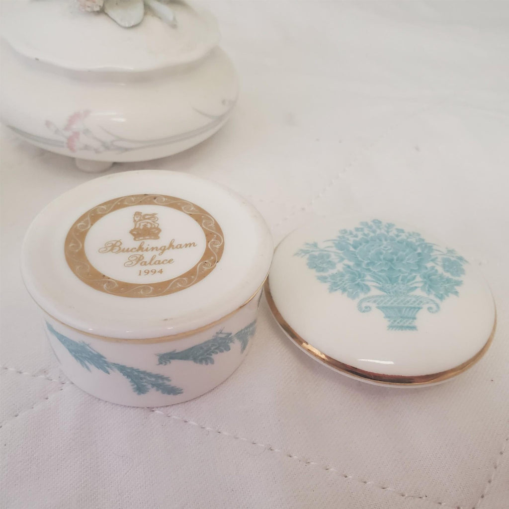 Buckingham Palace 1994, Royal Doulton Carnation Porcelain Trinket Pot