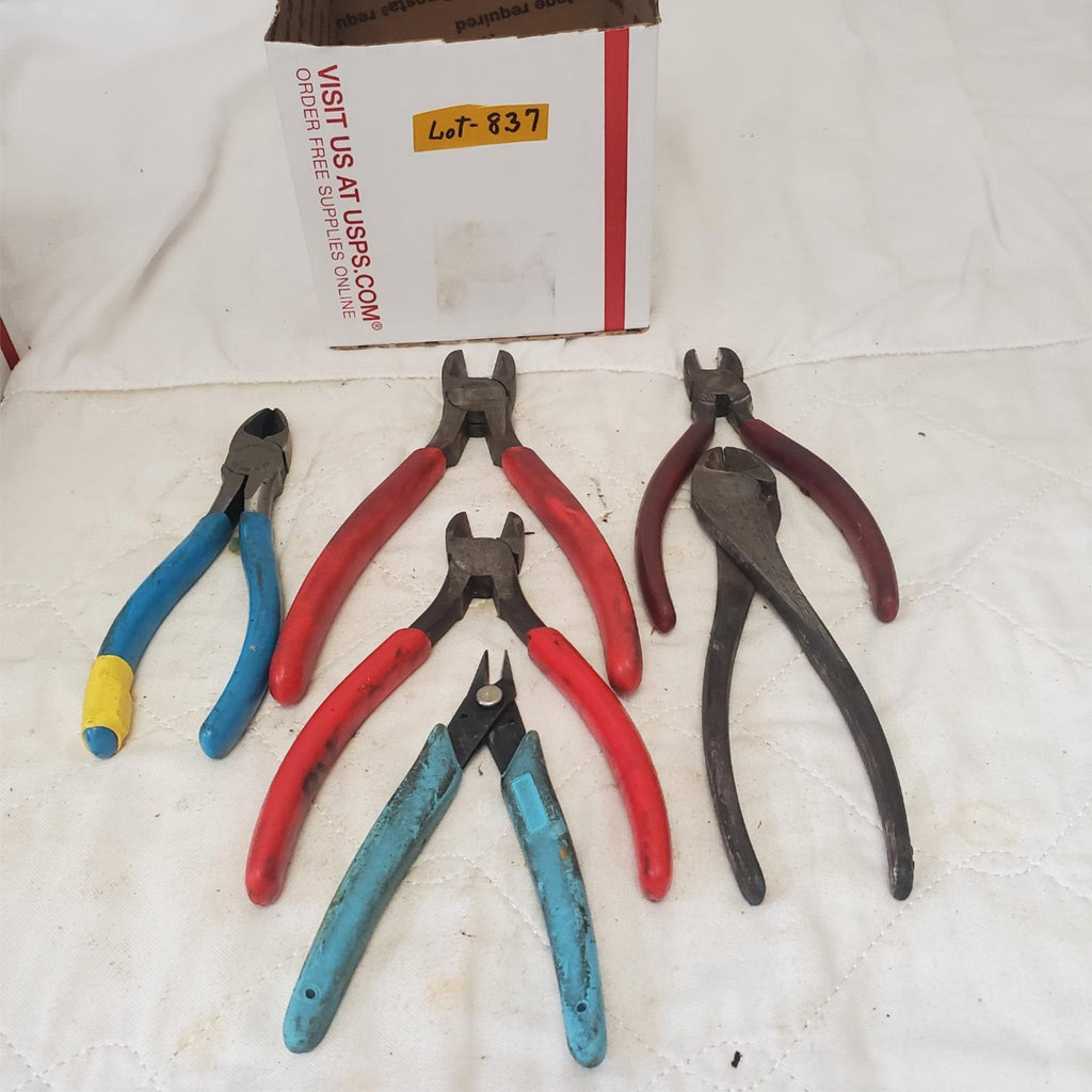 Lot of 6 Assorted Wire Cutters & Pliers LOT-837