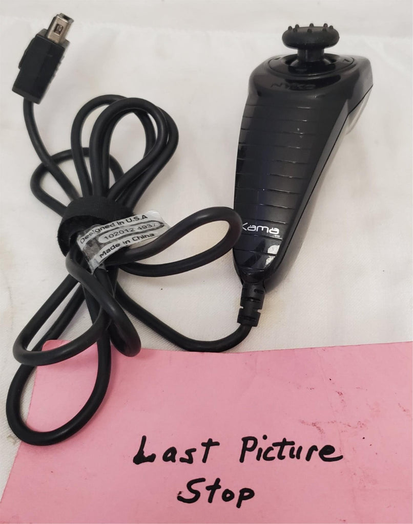 Nyko Kama Wired Nunchuk Controller for Nintendo Wii