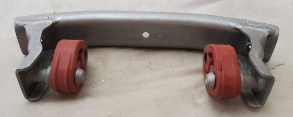 2013 - 2015 A2044901640 Mercedes-Benz, Center Muffler Bracket