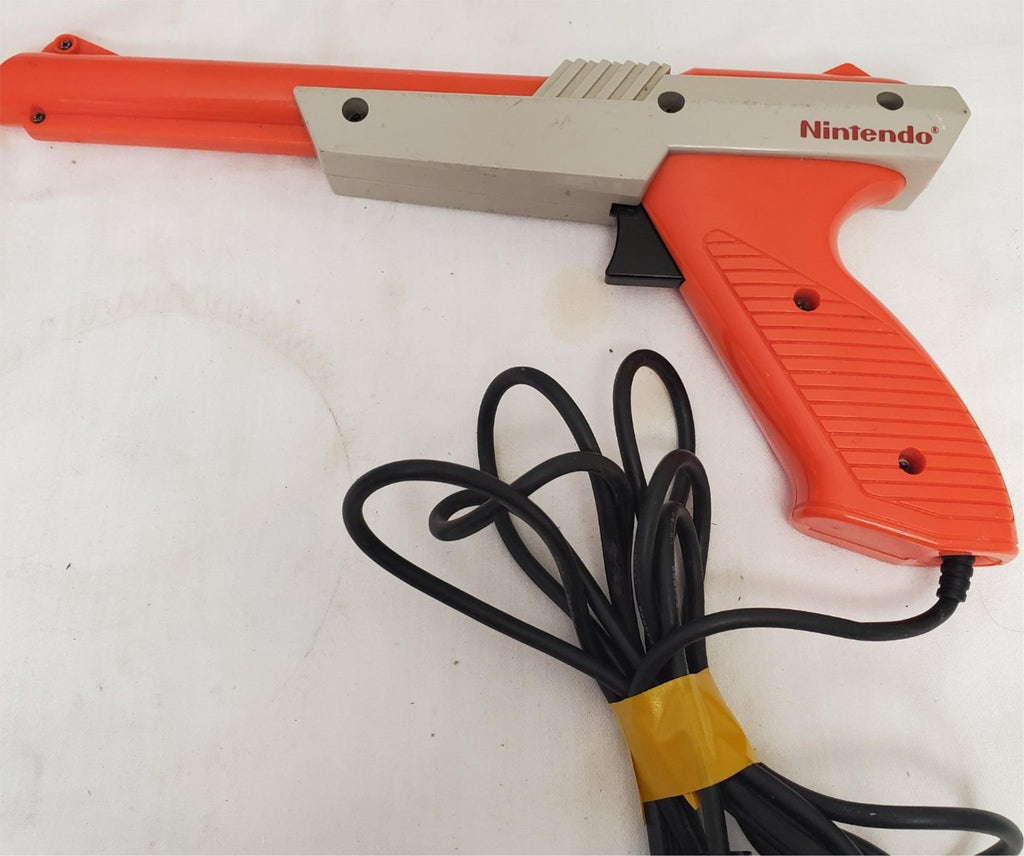 1985 Nintendo Zapper NES-005 Light Gun