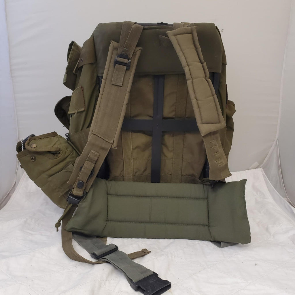 US Military Field Back Pack, Fleece Lined Canteen Canvas Pouch & Shooting Gloves